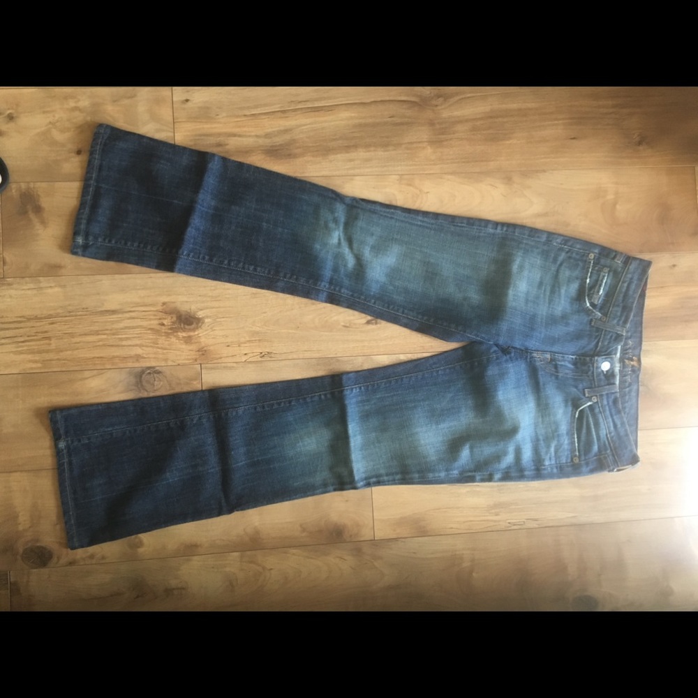 Seven jeans
